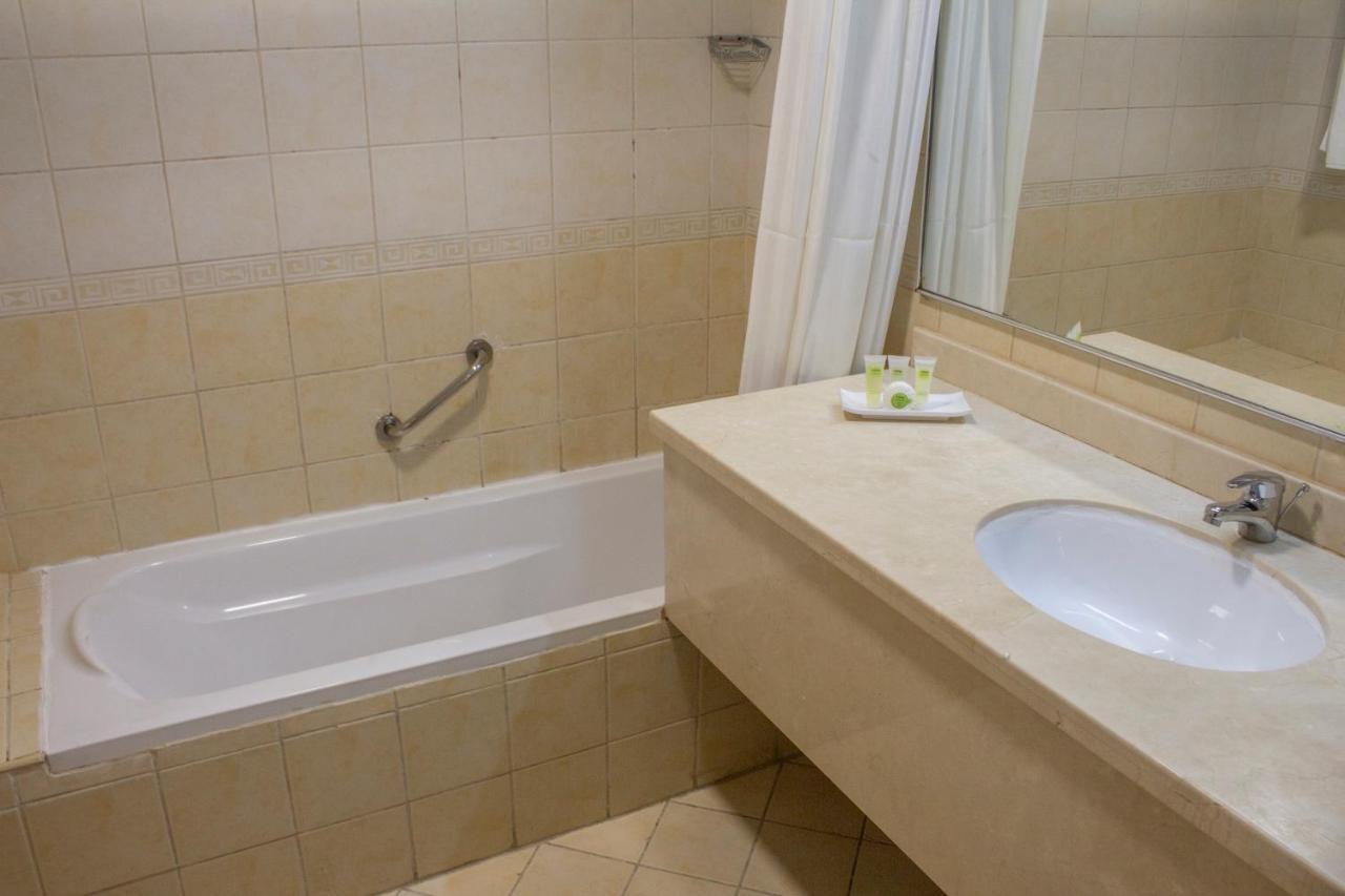 Time Crystal Hotel Apartment Dubai Exterior photo
